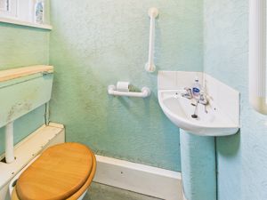 Photo 5- click for photo gallery